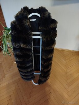 Kožušinova vesta - 2