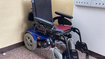 Elektrický invalidný vozík - 2