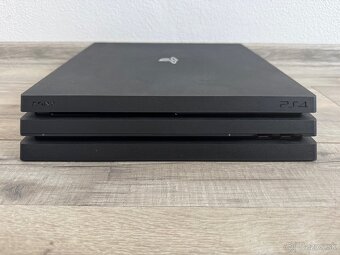 Playstation 4 Pro 1TB + controller - 2