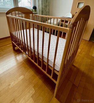 Detská postieľka drevená - 2