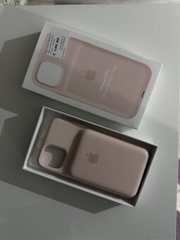 Predám nabíjací kryt Apple pre iPhone 11 Pro - 2