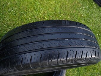 Celoročné pneumatiky 215/65 R16 - 2