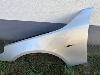 BMW e60 blatníky - 2