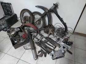 Opravy a renovácie motocyklov. - 2