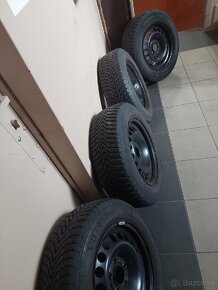 Plechové disky 5x100 r15 + zimné pneu - 2