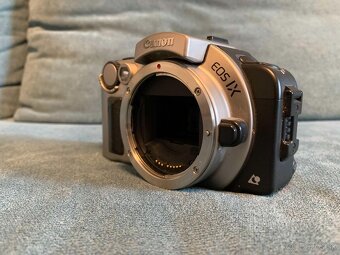 Canon EOS IX - 2