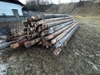 Predaj dreva z hospodarskej budovy. - 2