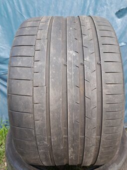 Ponúkam 2 letné pneumatiky Continental Sport 335/25 ZR22 - 2