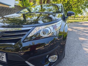 Toyota Avensis - 2