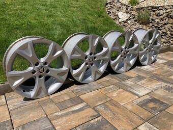 Org Alu disky ŠKODA 5x112 7J ET54 - 2