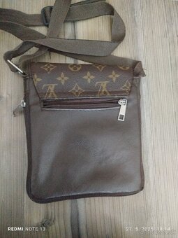 Louis Vuitton - 2