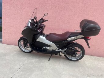 Honda Integra 700 , rok 2013, 51560km, - 2