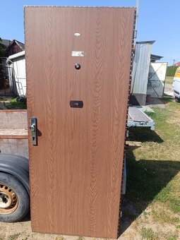 Vchodové dvere 80L - 2
