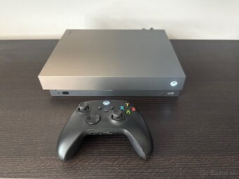 Xbox one x - 2