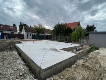 Ponúkame Vám služby v oblasti stavebníctva. - 2