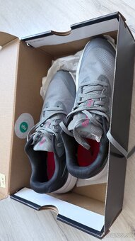 Predám chlapčenské tenisky Nike Star Runner 3 GS vel.5 - 2
