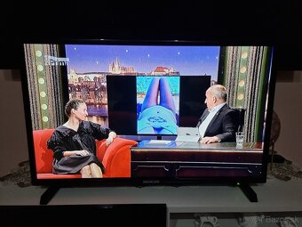 Predám LED TV Sencor SLE 3257TCS HD ready - 2