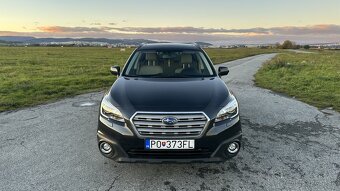 Subaru Outback 2.5i CVT - 2