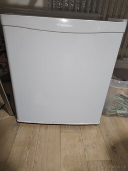 Mini chladnička s mrazničkou - 2