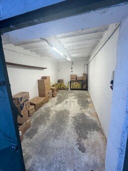 PREDAJ - Garáž aj s pozemkom v osobnom vlastníctve na ulici - 2