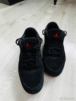 Jordan Flight court - 2