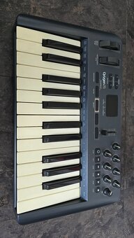 M-Audio Oxygen 25 USB MIDI Controler - 2