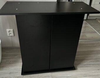 Skrinka pod akvarium - 2