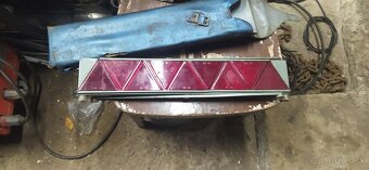 Retro trojuholnik - 2