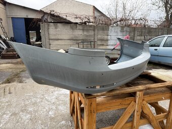 Octavia 2 facelift - zadný nárazník - 2