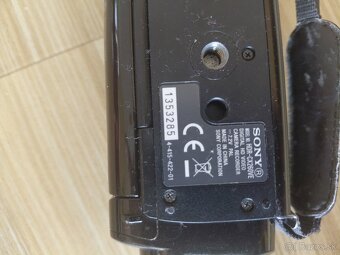 Sony handycam HDR-CX260VE - 2