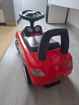 Autíčko Mercedes Benz SLS odražadlo - 2