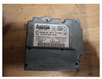 Riadiaca jednotka AIRBAG Peugeot 307 - 2