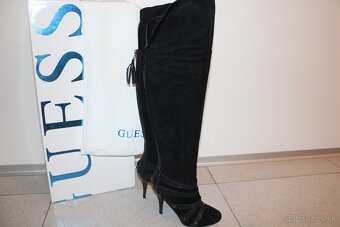 GUESS vysoke cierne cizmy - 2