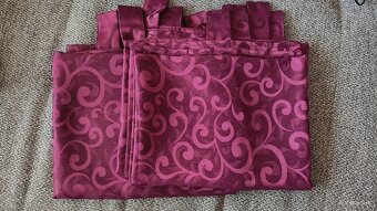 Závesy bordové 2ks - 2