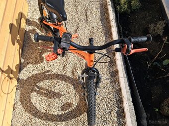 Destsky bicykel zn. Decathlon 16 - 2