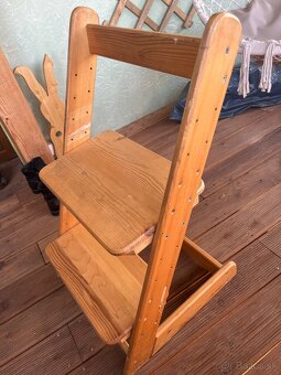 Rastúca.stolička - 2