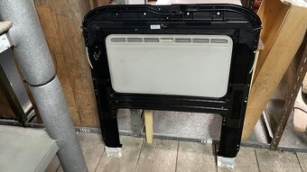 Audi A3 typ 8P strešné okno - 2