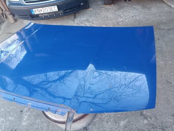 Predám kapotu Fabia 1 - 2