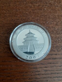 Strieborná investičná minca Panda 1 Oz 2005 - 2