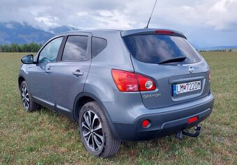 Predám Nissan Qashqai 2,0 benzín 4x4 TECNA - 2