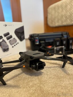 DJI Mavic 3 Fly More Combo + PGYTECH Case - 2