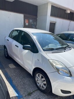 TOYOTA YARIS 1.0 5D Benzín rok výroby 2009 - 2