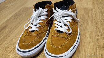 Vans HALFCAB veľkosť 39. Cena 25€ - 2