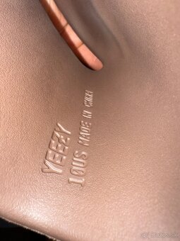 Yeezy slide - 2