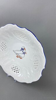 Misa s husou prerezávaná s modrou linkou - 2