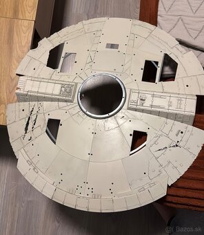Deagostini Millenium falcon - 2