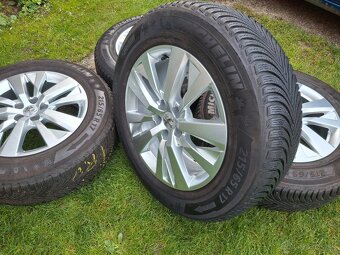 17" ALU 5x 108 orig peugeot,.. zimné 215/65 r17 michelin - 2