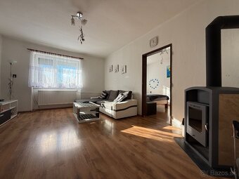 PREDAJ - RODINNÝ DOM - JEDĽOVÉ KOSTOĽANY - 2