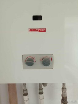 Nástenný plynový prietokový ohrievač vody MORA TOP VEGA 10 - 2
