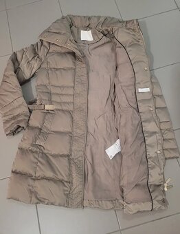 HUGO BOSS, presivana dlha bunda, velkost 38 - 2